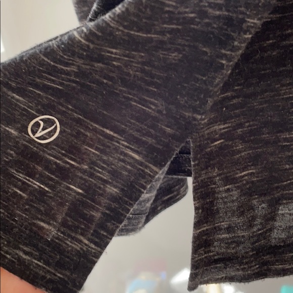 VOGO Athletica Top - Picture 5 of 5